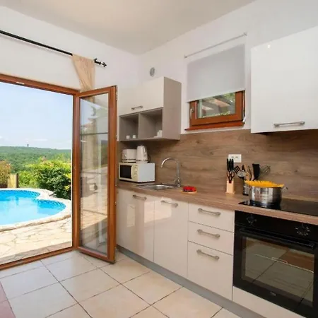 Family Friendly House With A Swimming Pool Ripenda Verbanci, - 16583 펜션