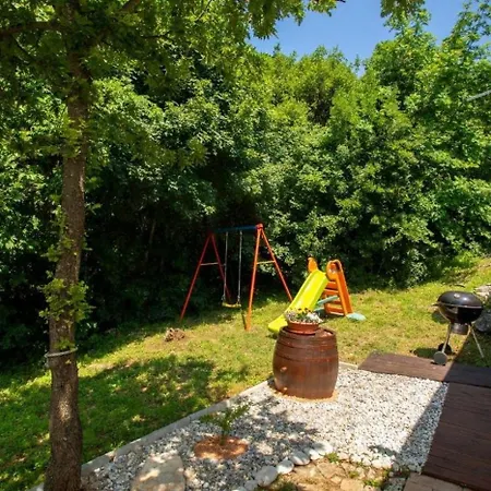 펜션 Family Friendly House With A Swimming Pool Ripenda Verbanci, - 16583 라빈